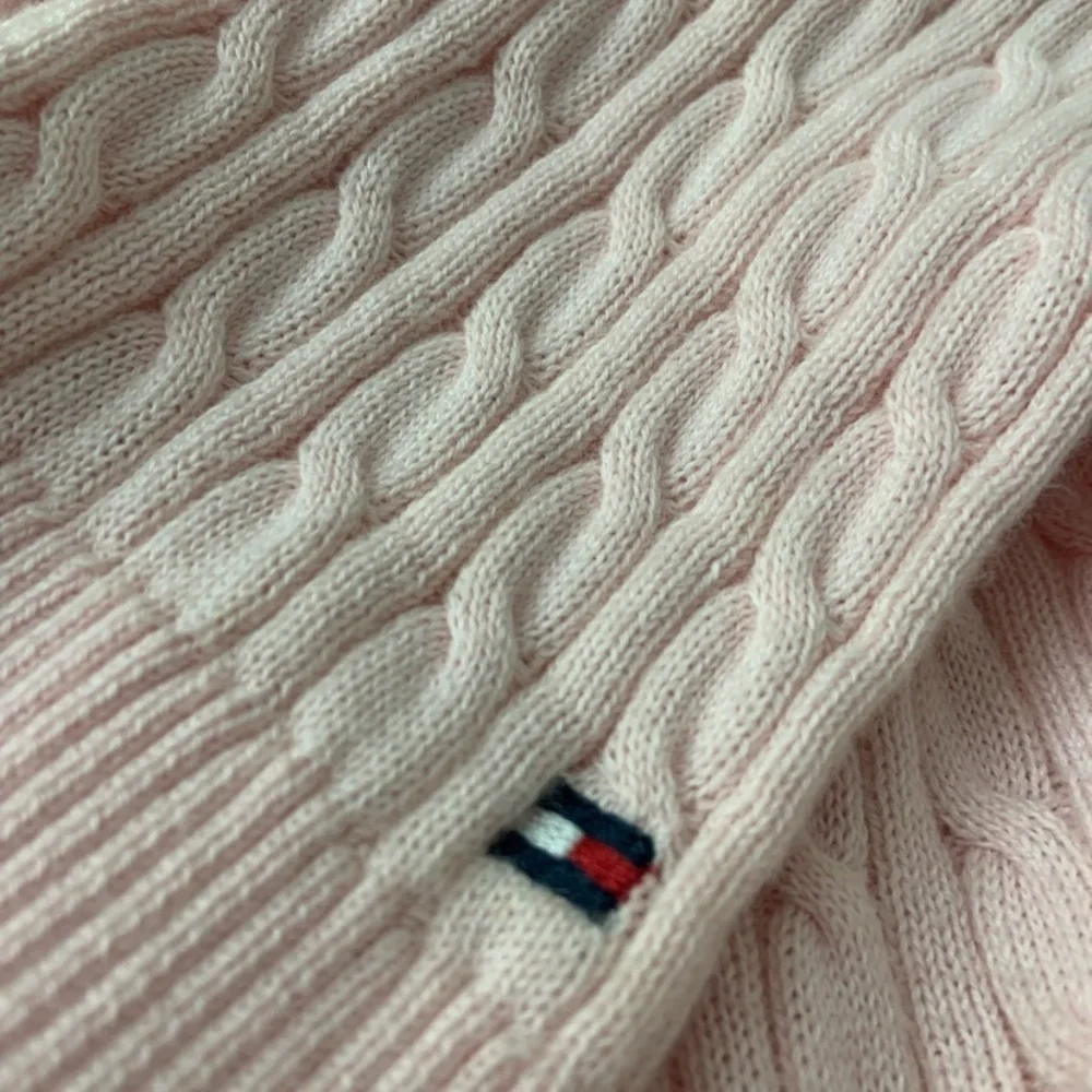 Tommy Hilfiger Pink Knit 100% Cotton V-Neck Sweater